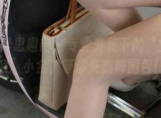 IESS异思趣向 – 专业外表下的“业务专家”小金，等你来翻牌图包！