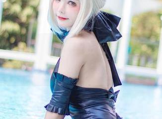 Kitkat Cosplay的浴缸合集,免费送,有没有友好点的小水珠偏偏没掉呢?