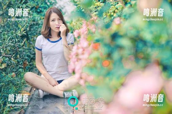 QingDouKe青豆客 - 这一刻，施忆佳Kitty酱的清纯美图精选打动了我