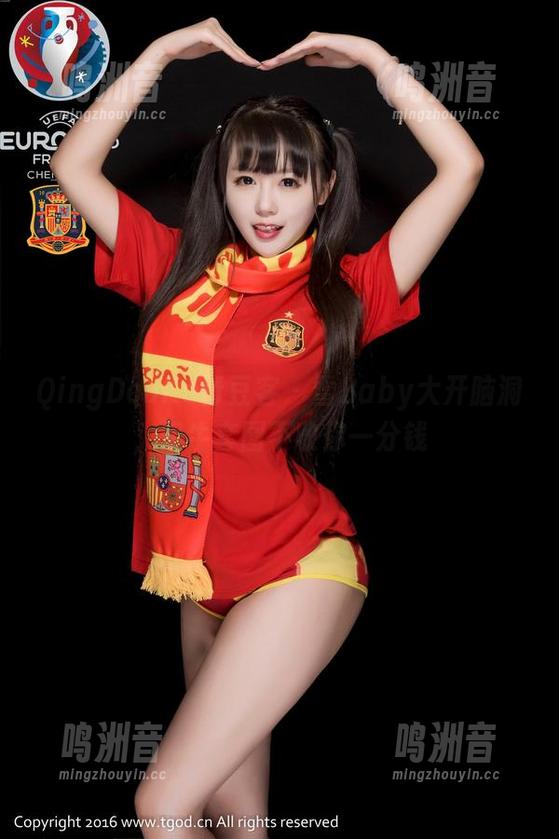 QingDouKe青豆客 - 雪Baby大开脑洞，奶牛套图不收你一分钱