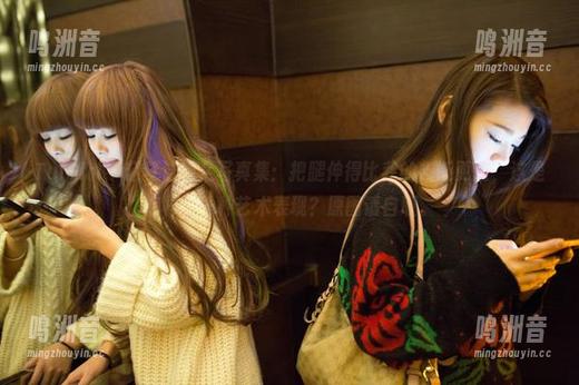 TuiGirl-赵梦洁 TuiGirl - 赵梦洁裸足写真集:把腿伸得比我的判断更远,这是怎样的一种艺术表现?原图请自取。