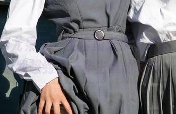 UGirls尤果网 – 全套颜爱泽的灰丝，居然让我想到了…非主流的节奏。