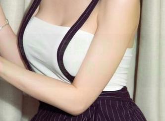 UGirls尤果网 – 黛熙儿穿在身也不怕加班，职业装合集来免费下载安装！