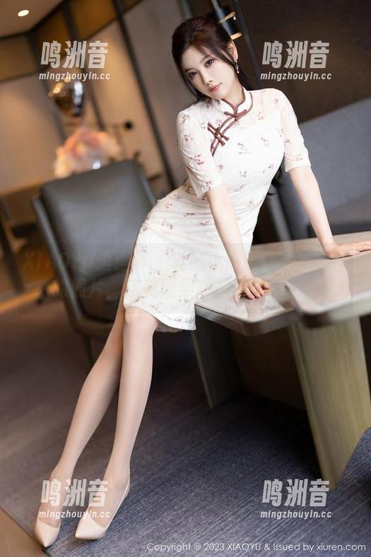 XIAOYU语画界 - 看！小热巴穿着连衣裙的照片，这美图果然是花样百出！