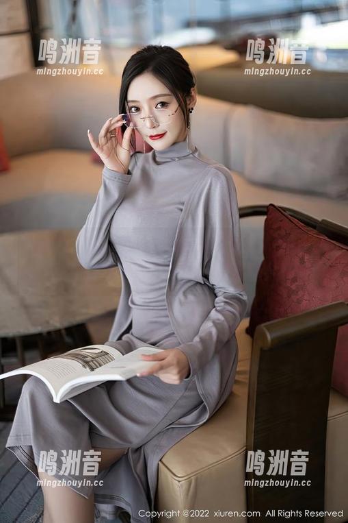 Xiuren秀人网 - 美腿的高清图，随便一张都能变壁纸，Mila嘟嘟真会玩