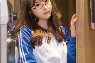 Xiuren秀人网 – 古月小同学的最爱：黑丝腿，无圣光透视，带你意识流图包！