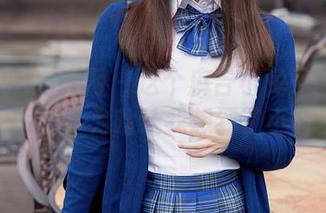 Xiuren秀人网 – 这个麻吉小兔子的眼镜免费写真，为啥让我想到了小时候？