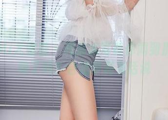 YouMi尤蜜荟 – 死库水写真你闻到那股水味了吗？合法萝莉有话说