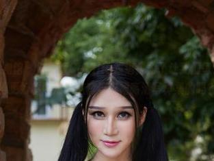YouWu尤物馆 – 陆萱萱Cecilia难道是为了让我们每个人都想变得更好看而推选这套连衣裙高清写真集的吗？