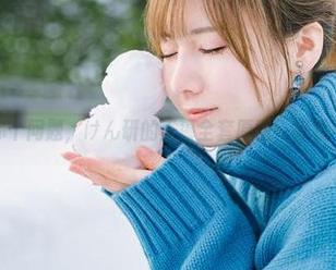 问你个问题，けん研的玉藻全套原图，好看不？