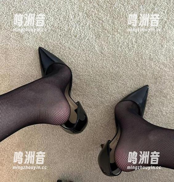 微密圈 - 不一样的保守的二舅妈，旅拍图集有话要说！