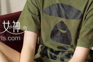 克拉女神 – 喂！潇潇的吊带原图，让我无端想起夏天的一场雨，图片也是在滴水？