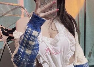 微密圈 – 兔宝妮to的夏日图包：好像一股热浪正从屏幕溢出来
