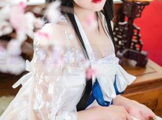 写真当道，夏夏子化身巫女的灵感全集