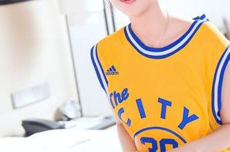 头条女神 – 浴室迷情：童安琪全集原图，敢不敢来偷瞄一眼？