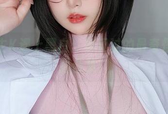 当女主K遇上黑白：你见过的最奇怪的套图合集！