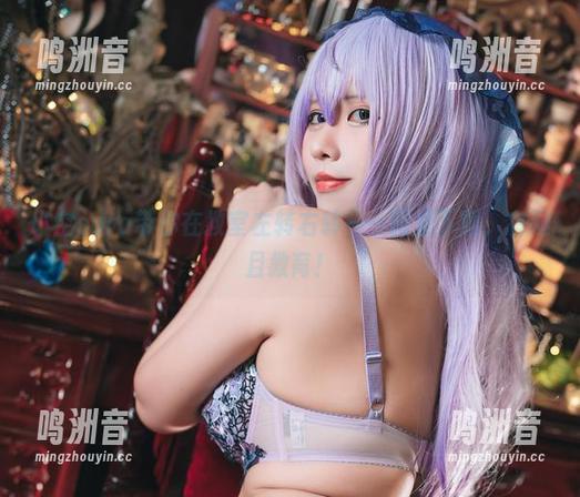 小空sora带你在教室左转右转——图集下载，有趣且教育！