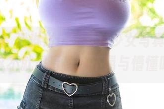 尤蜜荟 – 潘琳琳ber全套少女写真，哎呀，这不就是青春的不羁与懵懂吗？