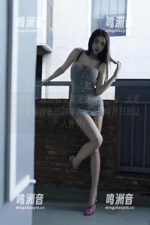 微密圈 - 这连体衣要是能说话，徐珺大哥一定会骂我私拍拍得太好看，图片只想让人赞叹！
