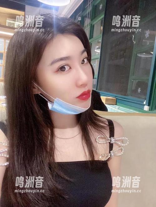 微密圈 - 林子喵Lynne再次把灰丝演绎得如此不羁，高清壁纸稳了！