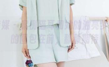 物恋传媒 – 案例猫耳和她的油亮梦：更新的图包在前，静静期待