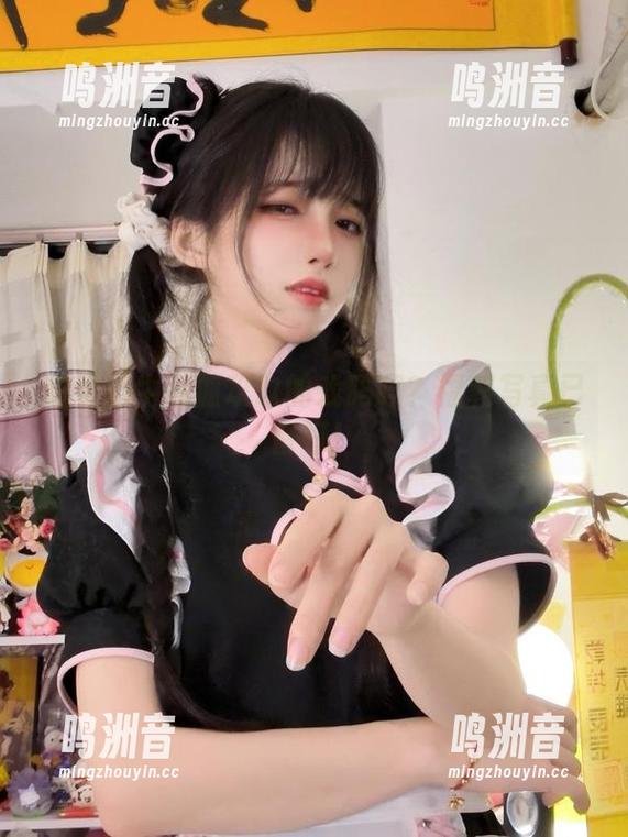 想看奶牛和狐玖玖的戏码吗？福利写真已备好！