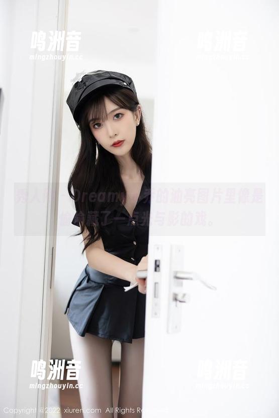 秀人网 - Dreamy小乔的油亮图片里像是偷偷藏了一点光与影的戏。