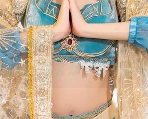 秀人网 – 高清图包来啦，娜比女神的那些视角，你会想一直盯着的