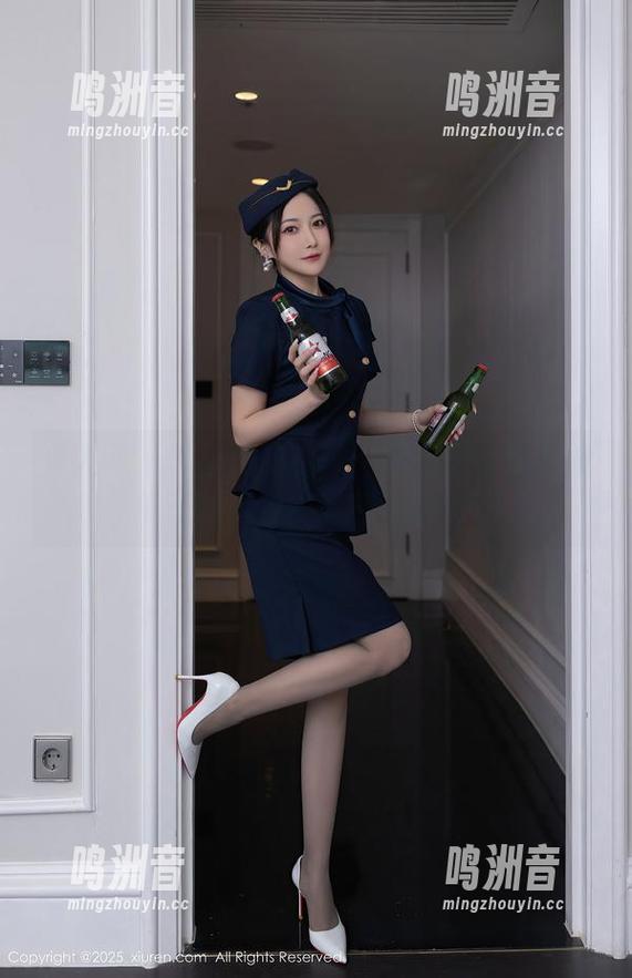 秀人网 - 林星阑的棉袜：图库里有没有被抢光的机会？下载试试呗！