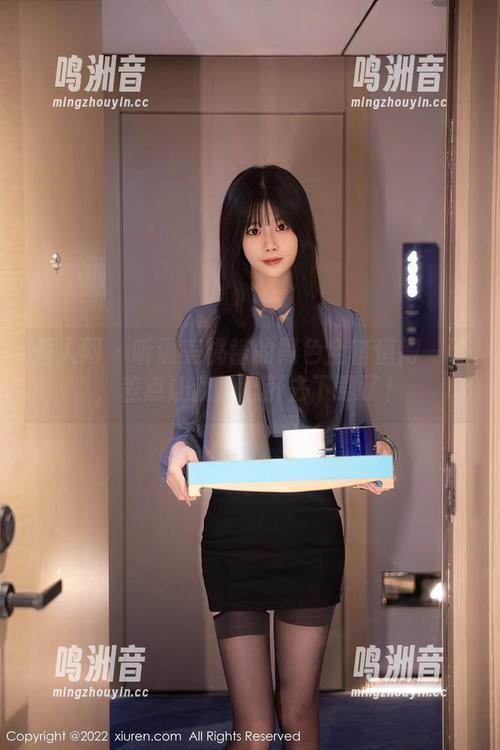 秀人网 - 听说美桃酱的黑色全套值得一试，差点让我掏心肝去下载了！