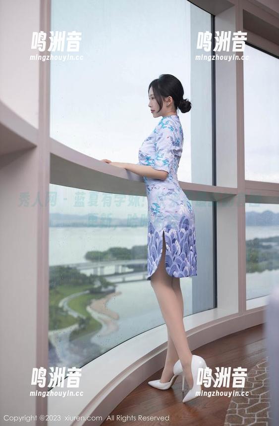 秀人网 - 蓝夏有学妹！快来看最新的套图更新，哈哈哈哈！