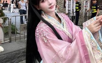 高清美图：秋山AkI，在这个季节谈恋爱，别怨我喽