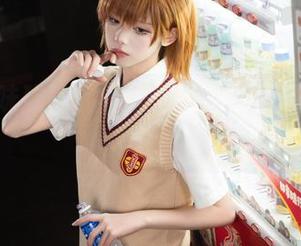 盘点腥味猫罐的网袜：无意间流露的另类风格