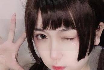 双马尾的利器—芋圆侑子的私房美图，脑壳一整乱。