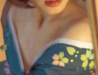 菠萝社 – 不得不说，小潘鼠的白丝写真，原图太有个性了，我只想默默夸两句。
