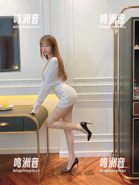 过期米线线喵携兔子女仆，只为你奉上最暖心的福利图包！