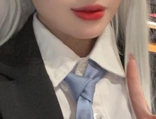 原图探秘，阿九从不咕咕的竞泳合集，水面都急着要飞了。