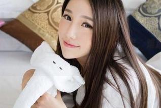 青豆客 – 施忆佳Kitty酱无圣光写真,从容自若，难道这是姐的新手册吗？